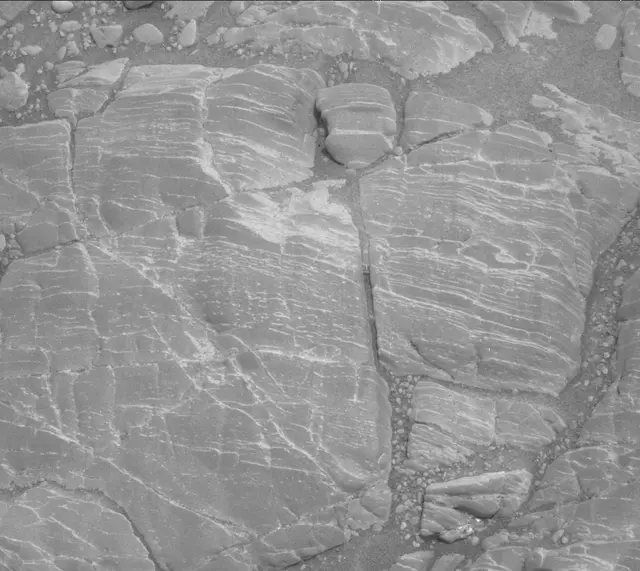 Sol 2472: Mast Camera (Mastcam)