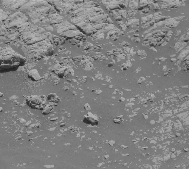 Sol 2472: Mast Camera (Mastcam)