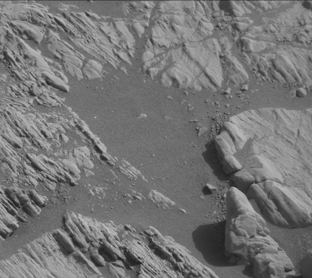 Sol 2472: Mast Camera (Mastcam)