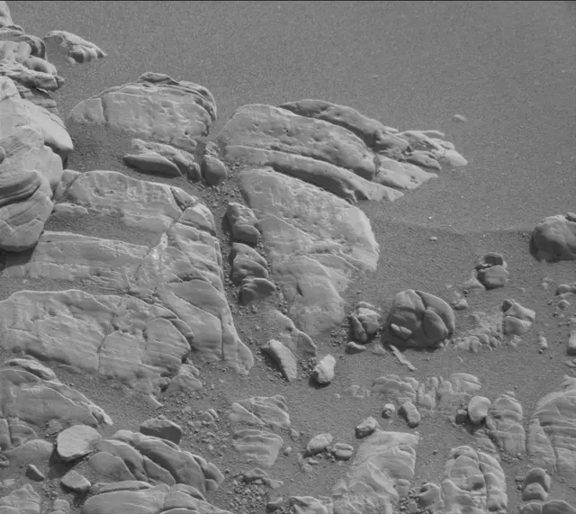 Sol 2472: Mast Camera (Mastcam)