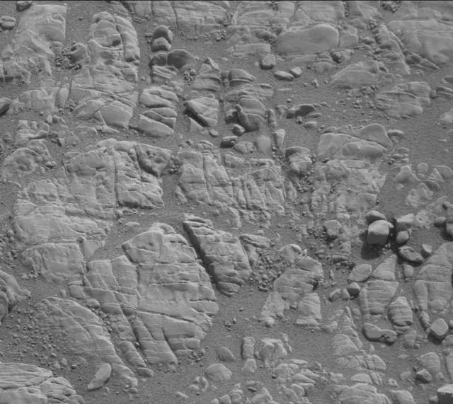 Sol 2472: Mast Camera (Mastcam)