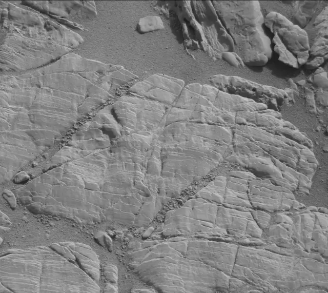 Sol 2472: Mast Camera (Mastcam)