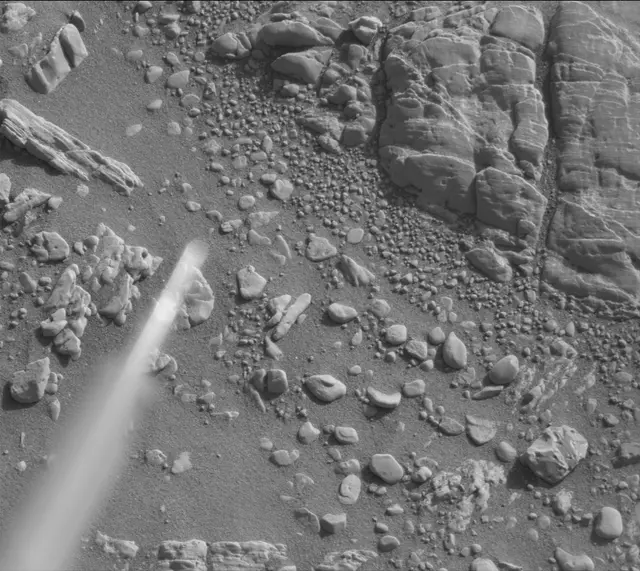 Sol 2472: Mast Camera (Mastcam)