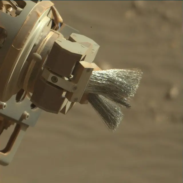 Sol 2472: Mast Camera (Mastcam)