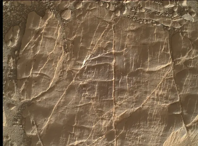 Sol 2472: Mars Hand Lens Imager (MAHLI)