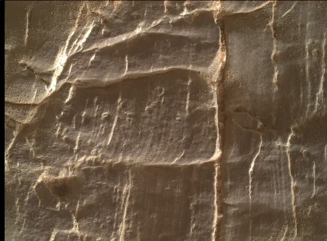 Sol 2472: Mars Hand Lens Imager (MAHLI)