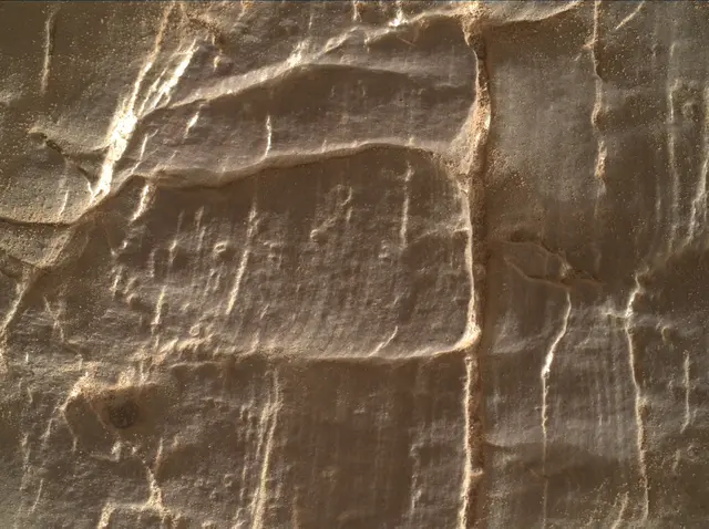 Sol 2472: Mars Hand Lens Imager (MAHLI)