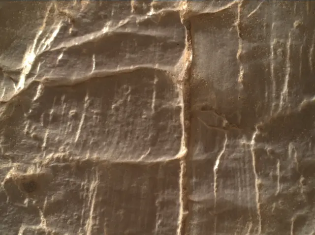 Sol 2472: Mars Hand Lens Imager (MAHLI)