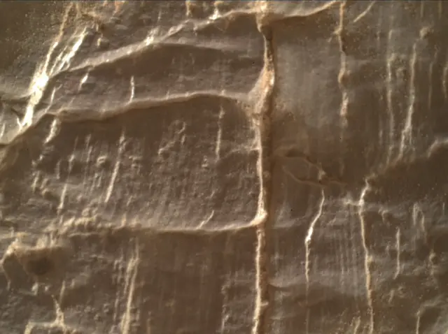 Sol 2472: Mars Hand Lens Imager (MAHLI)