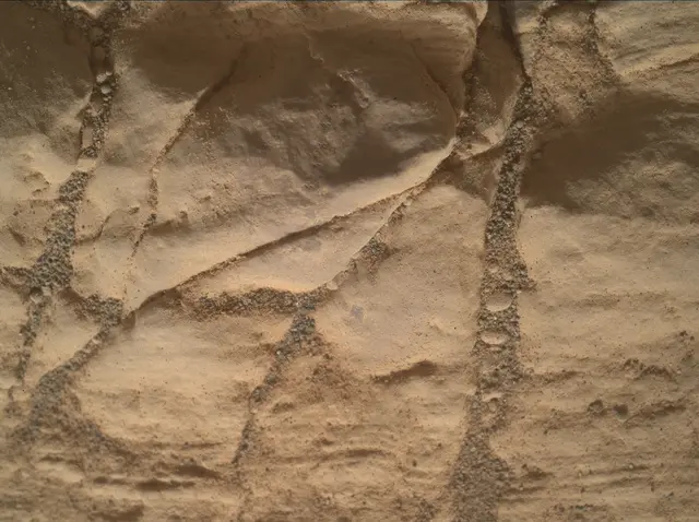 Sol 2472: Mars Hand Lens Imager (MAHLI)