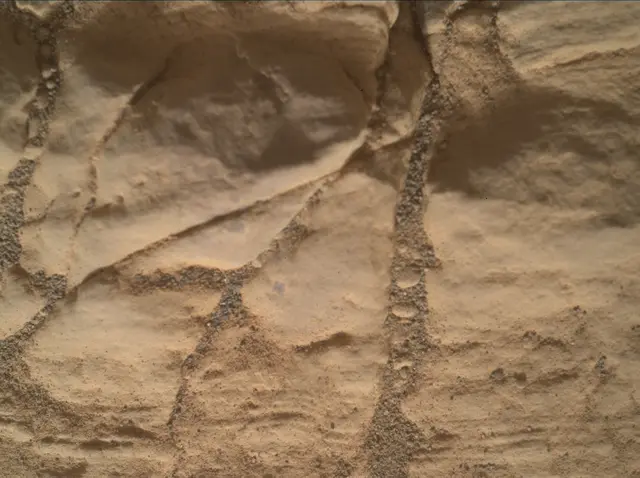 Sol 2472: Mars Hand Lens Imager (MAHLI)