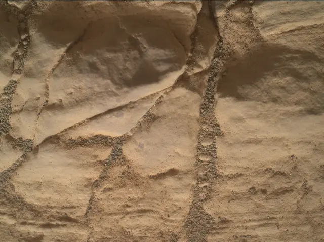Sol 2472: Mars Hand Lens Imager (MAHLI)