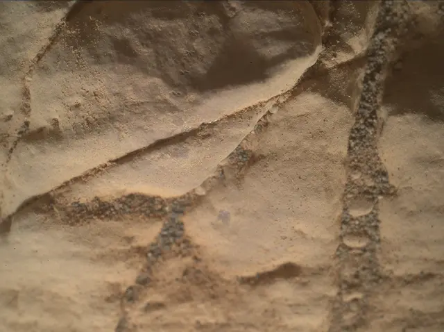 Sol 2472: Mars Hand Lens Imager (MAHLI)