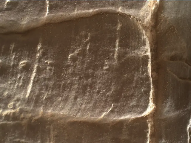 Sol 2472: Mars Hand Lens Imager (MAHLI)