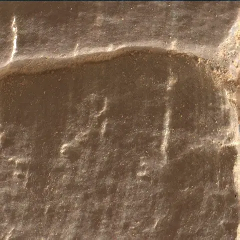 Sol 2472: Mars Hand Lens Imager (MAHLI)