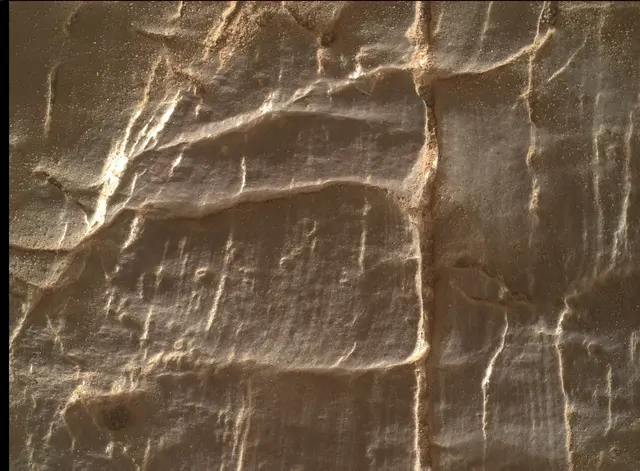 Sol 2472: Mars Hand Lens Imager (MAHLI)