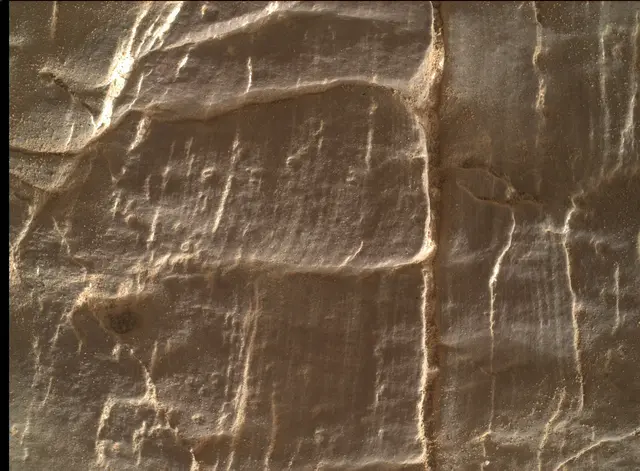Sol 2472: Mars Hand Lens Imager (MAHLI)