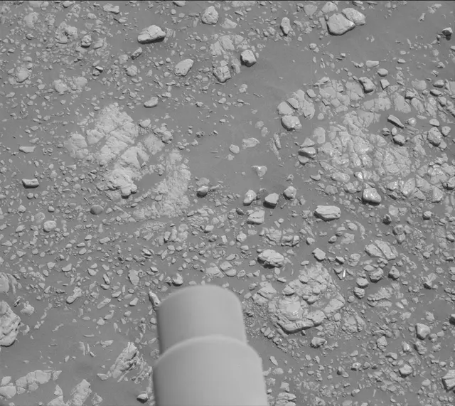 Sol 2473: Mast Camera (Mastcam)