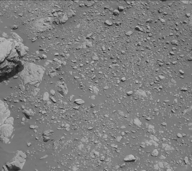 Sol 2473: Mast Camera (Mastcam)