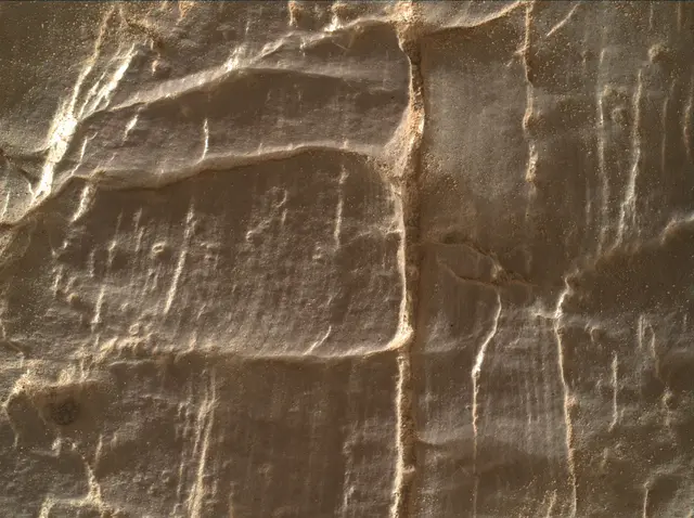 Sol 2473: Mars Hand Lens Imager (MAHLI)