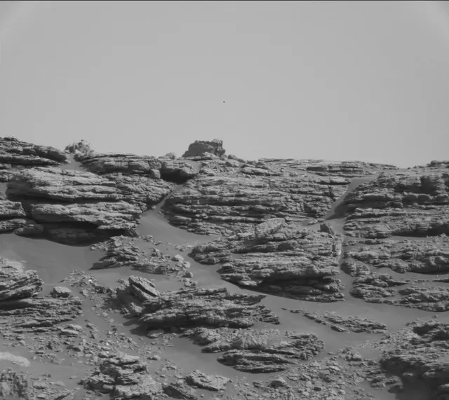Sol 2474: Mast Camera (Mastcam)