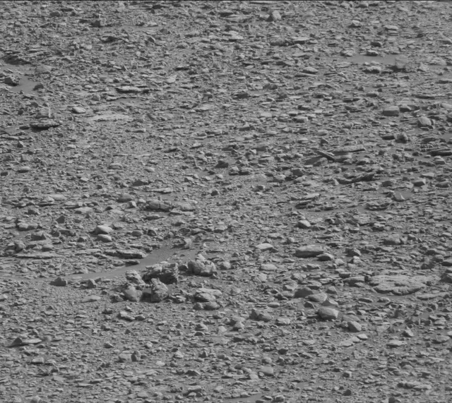 Sol 2474: Mast Camera (Mastcam)