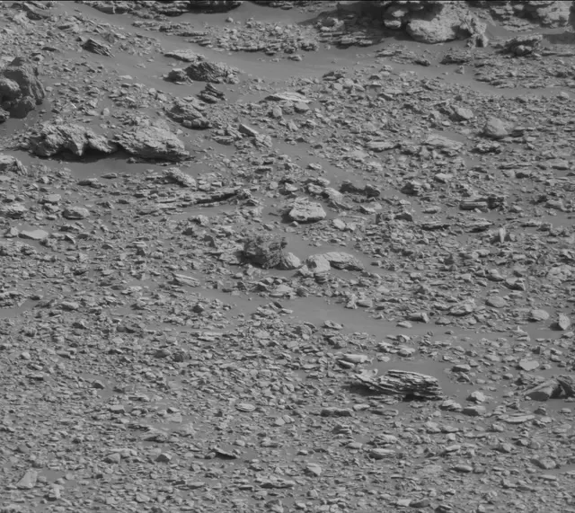 Sol 2474: Mast Camera (Mastcam)