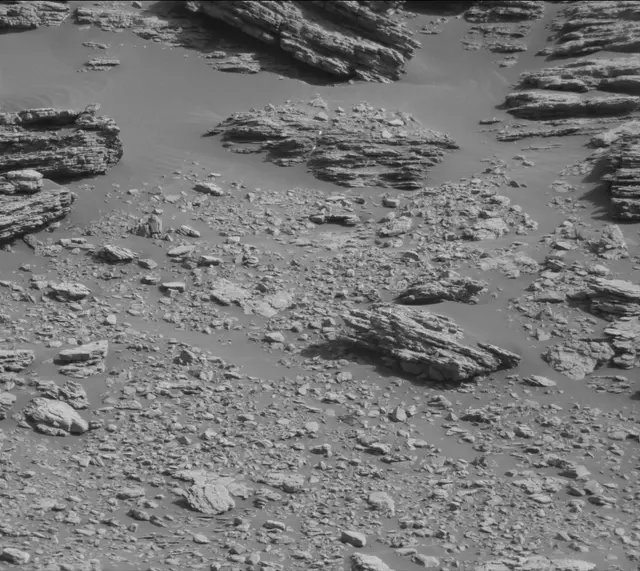 Sol 2474: Mast Camera (Mastcam)