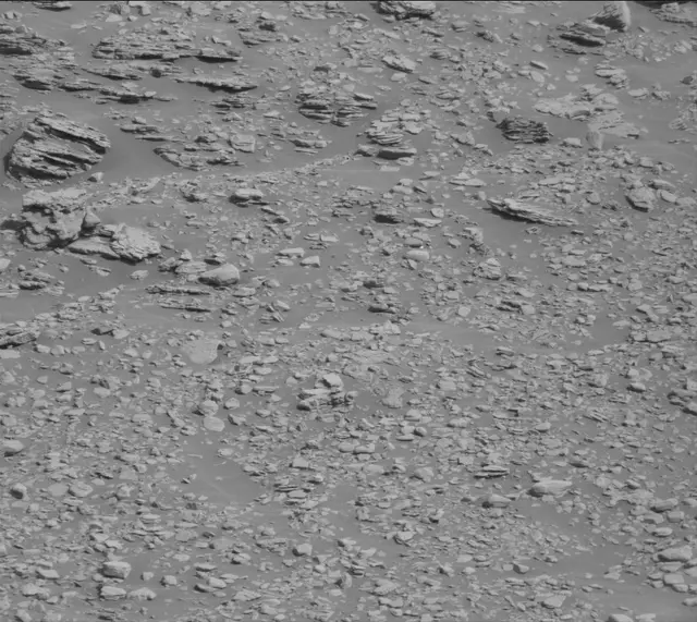 Sol 2474: Mast Camera (Mastcam)