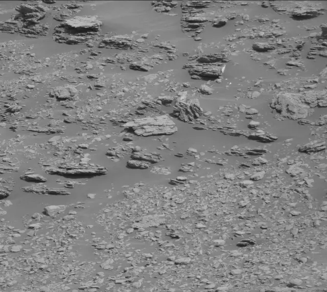 Sol 2474: Mast Camera (Mastcam)