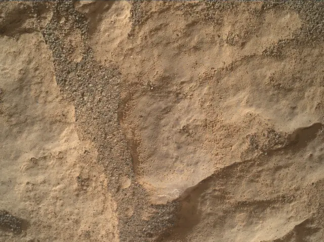 Sol 2474: Mars Hand Lens Imager (MAHLI)