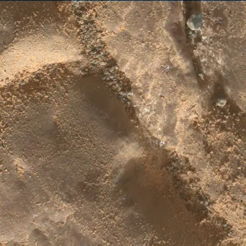 Sol 2474: Mars Hand Lens Imager (MAHLI)