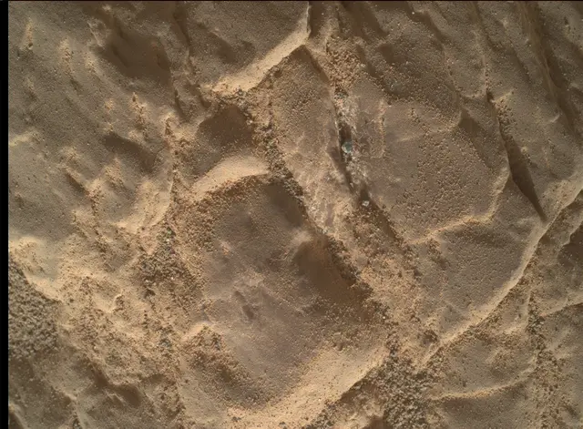 Sol 2474: Mars Hand Lens Imager (MAHLI)