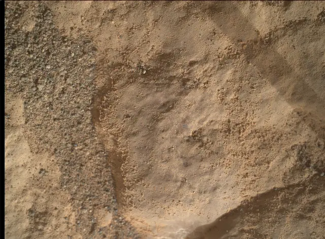 Sol 2474: Mars Hand Lens Imager (MAHLI)