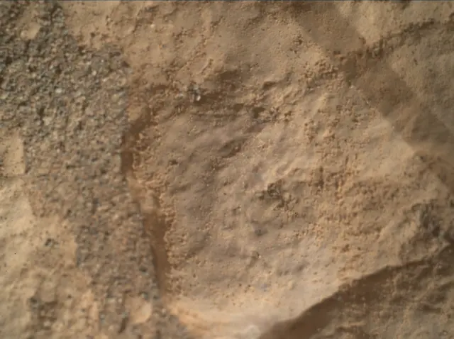 Sol 2474: Mars Hand Lens Imager (MAHLI)