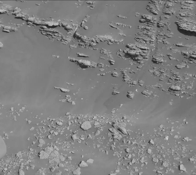 Sol 2475: Mast Camera (Mastcam)