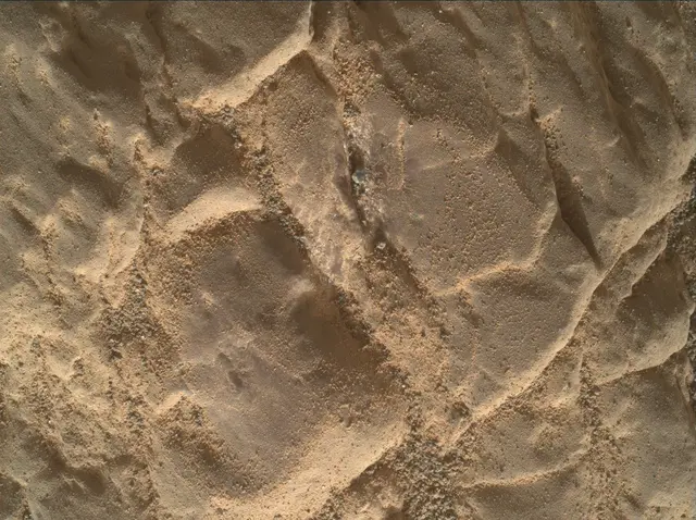 Sol 2475: Mars Hand Lens Imager (MAHLI)