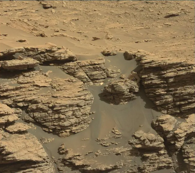 Sol 2476: Mast Camera (Mastcam)