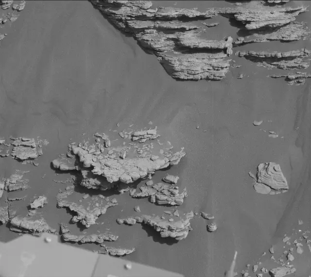 Sol 2476: Mast Camera (Mastcam)