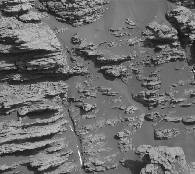 Sol 2476: Mast Camera (Mastcam)