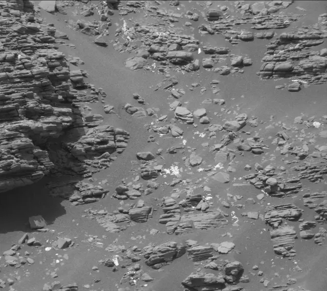 Sol 2476: Mast Camera (Mastcam)