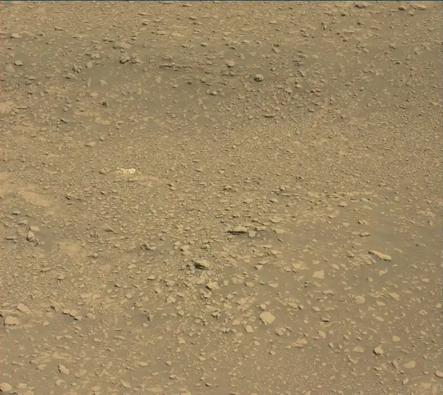 Sol 2477: Mast Camera (Mastcam)