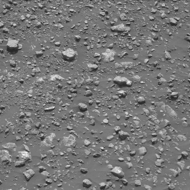 Sol 2477: Mast Camera (Mastcam)