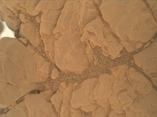 Sol 2477: Mars Hand Lens Imager (MAHLI)