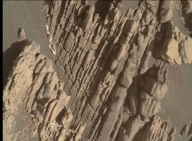 Sol 2477: Mars Hand Lens Imager (MAHLI)
