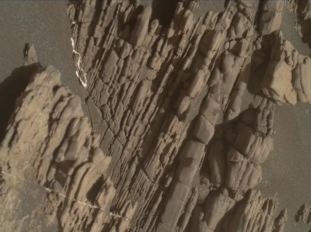 Sol 2477: Mars Hand Lens Imager (MAHLI)