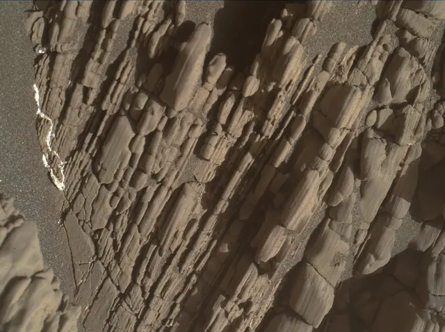 Sol 2477: Mars Hand Lens Imager (MAHLI)