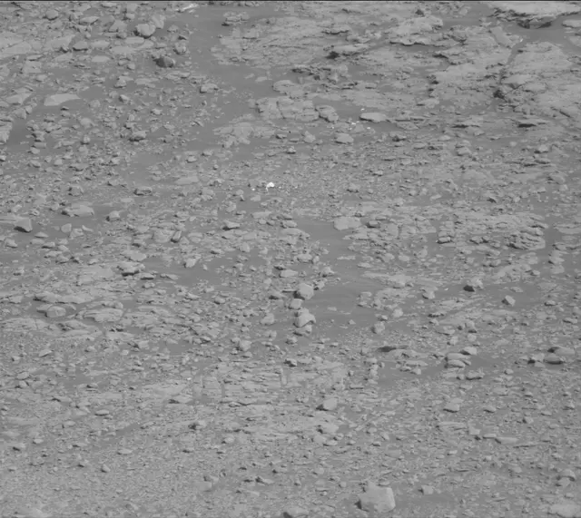 Sol 2479: Mast Camera (Mastcam)