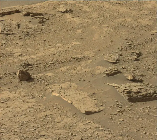 Sol 2480: Mast Camera (Mastcam)