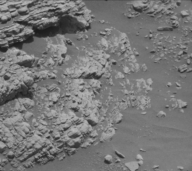 Sol 2480: Mast Camera (Mastcam)